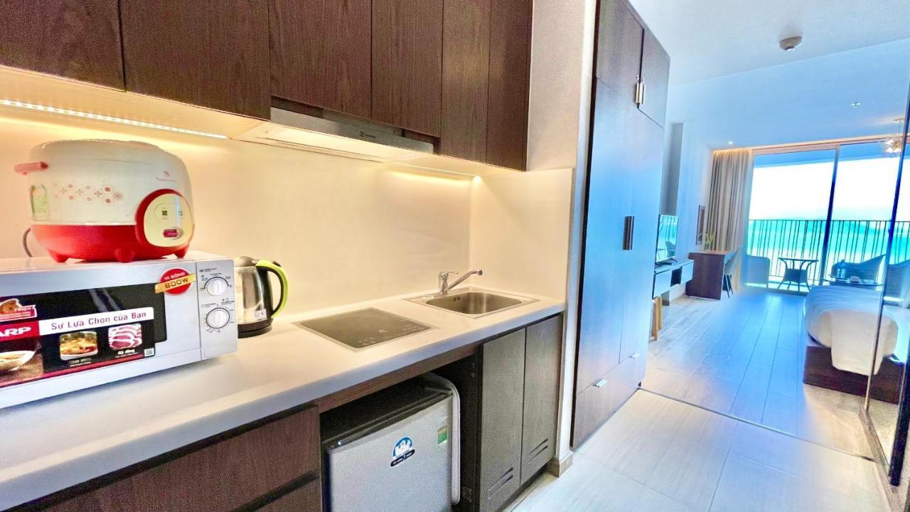 Rollton Ocean View Apartment Nha Trang Exterior photo
