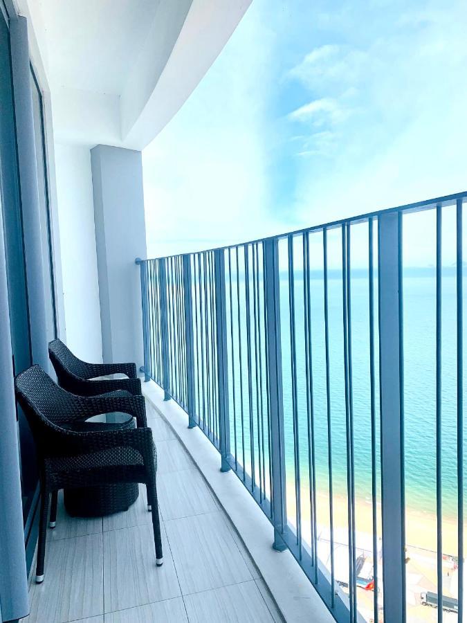 Rollton Ocean View Apartment Nha Trang Exterior photo