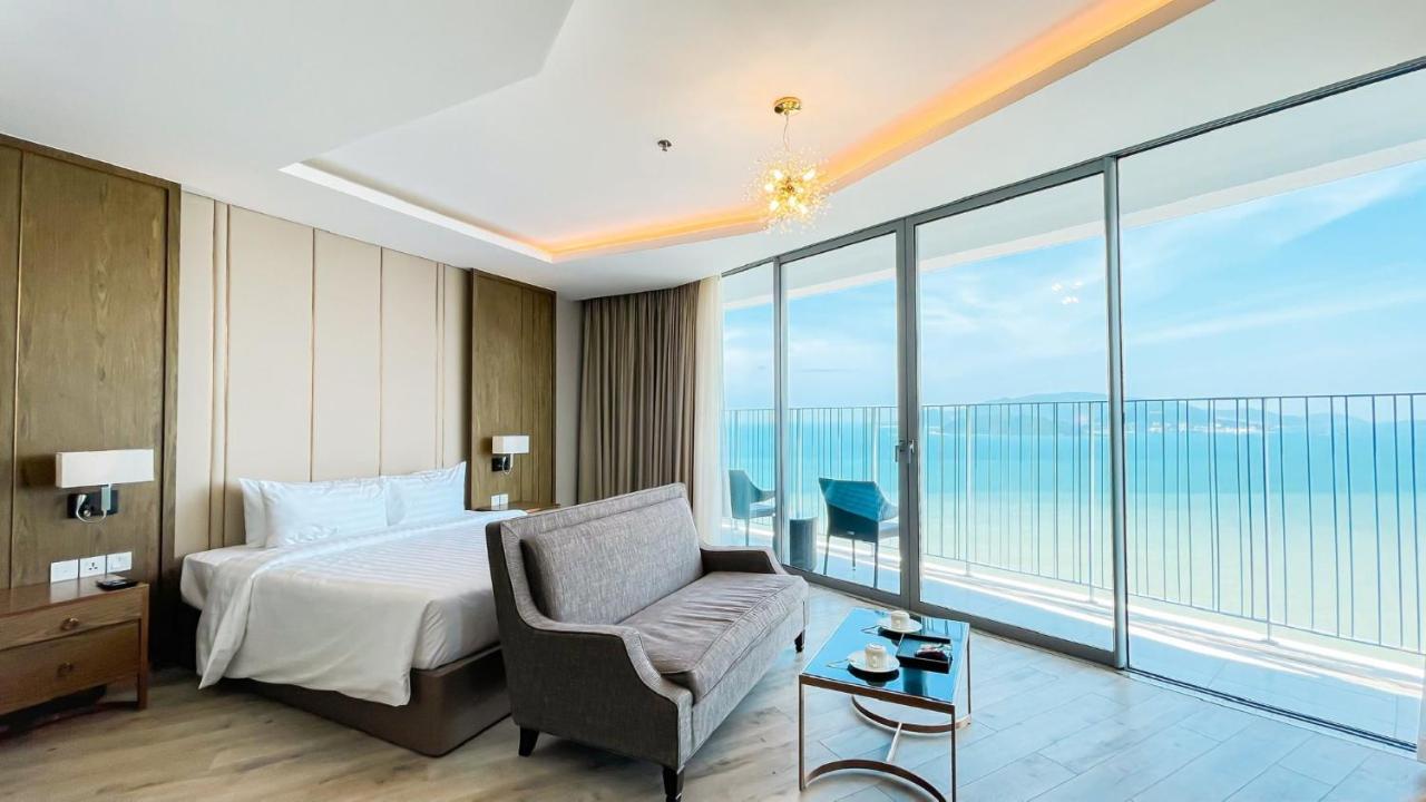 Rollton Ocean View Apartment Nha Trang Exterior photo