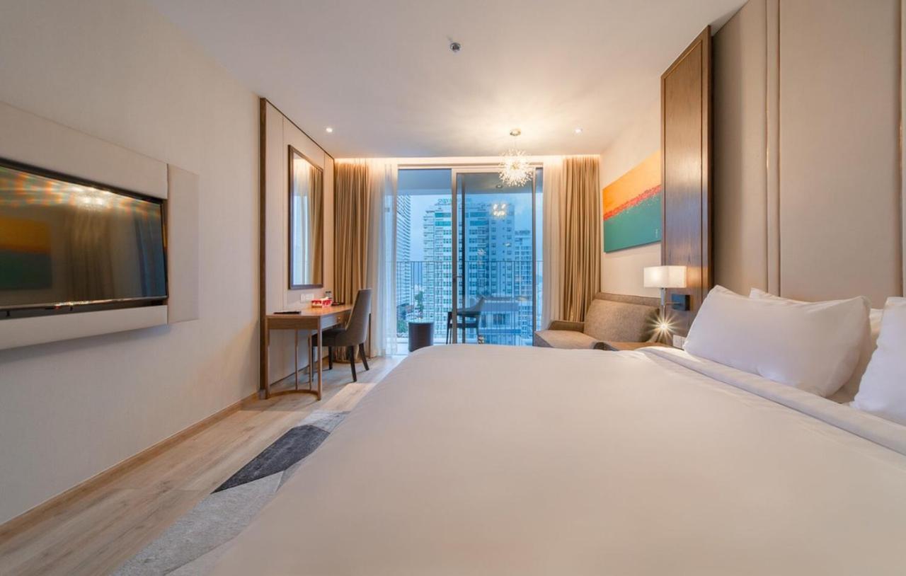 Rollton Ocean View Apartment Nha Trang Exterior photo